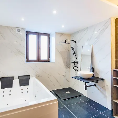 Superbe Avec Balneo Apartment